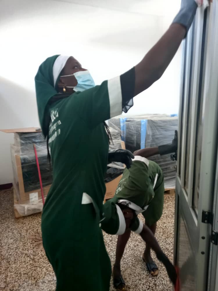 Serviço de limpeza Limper Sarl